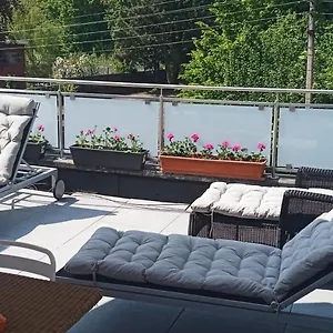 Liege 4420 Rue Jean Jaures 45 Grande Maison Joyeuse Avec Terrasse 30m2 Pour 8 Personnes Maximum Saint-Nicolas (Liege)
