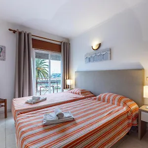 https://casa-avenida-lagos.hotelaalgarve.com